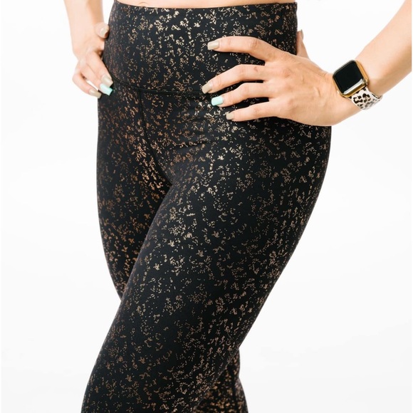 ZYIA Pants - ZYIA Black & Rose Gold Light n Tight Leggings High Rise Ankle Size 4